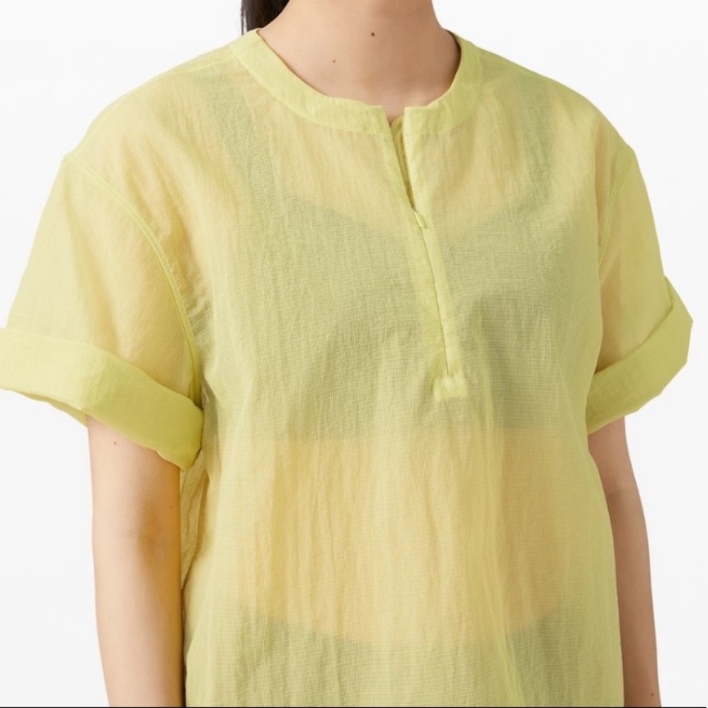 Lululemon NWT Clear Intention Shirt in Lemon Vibe